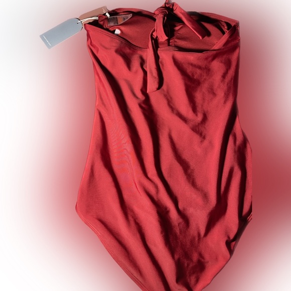 Smismivo | Swim | Smismivo Tummy Control Halter One Piece Swimsuit ... - Picture 2 of 3